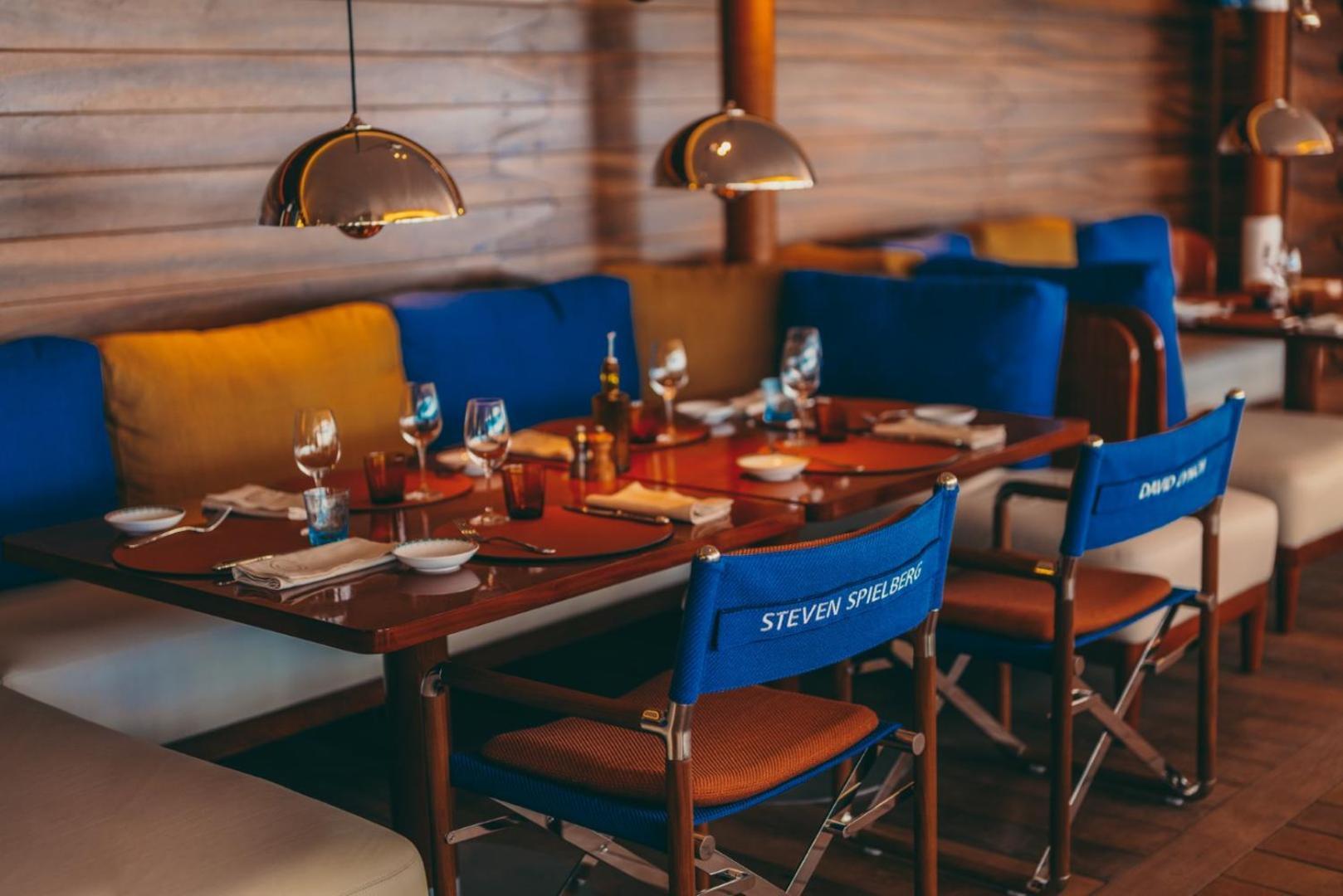 فندق مارتينيز في ذا أنبوند كولكشن باي حياة كان المظهر الخارجي الصورة Interior of the restaurant