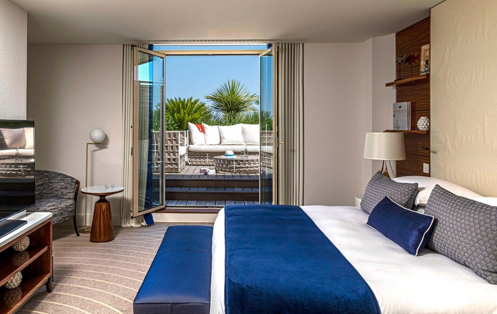 فندق مارتينيز في ذا أنبوند كولكشن باي حياة كان المظهر الخارجي الصورة A typical room
