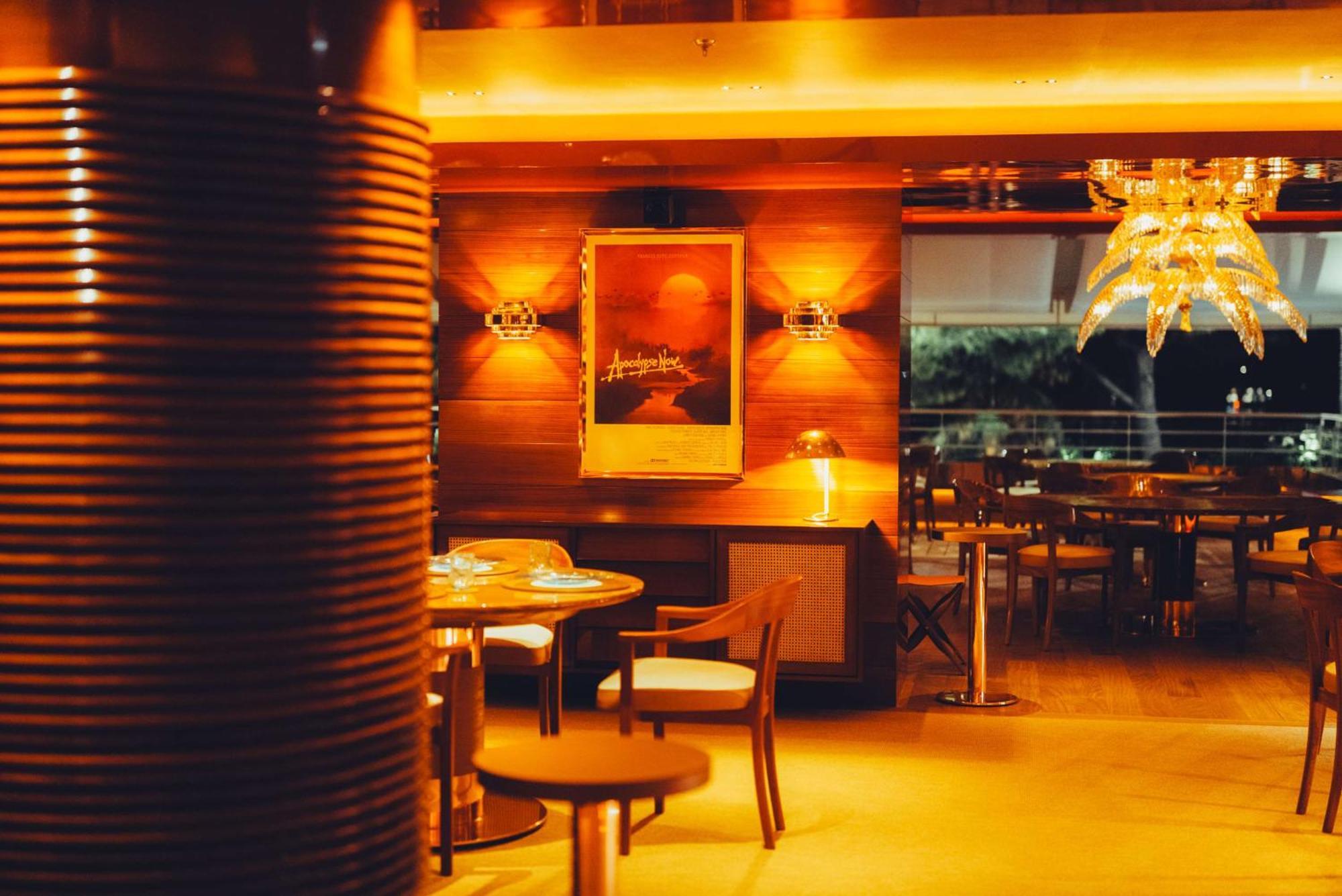 فندق مارتينيز في ذا أنبوند كولكشن باي حياة كان المظهر الخارجي الصورة The interior of the restaurant