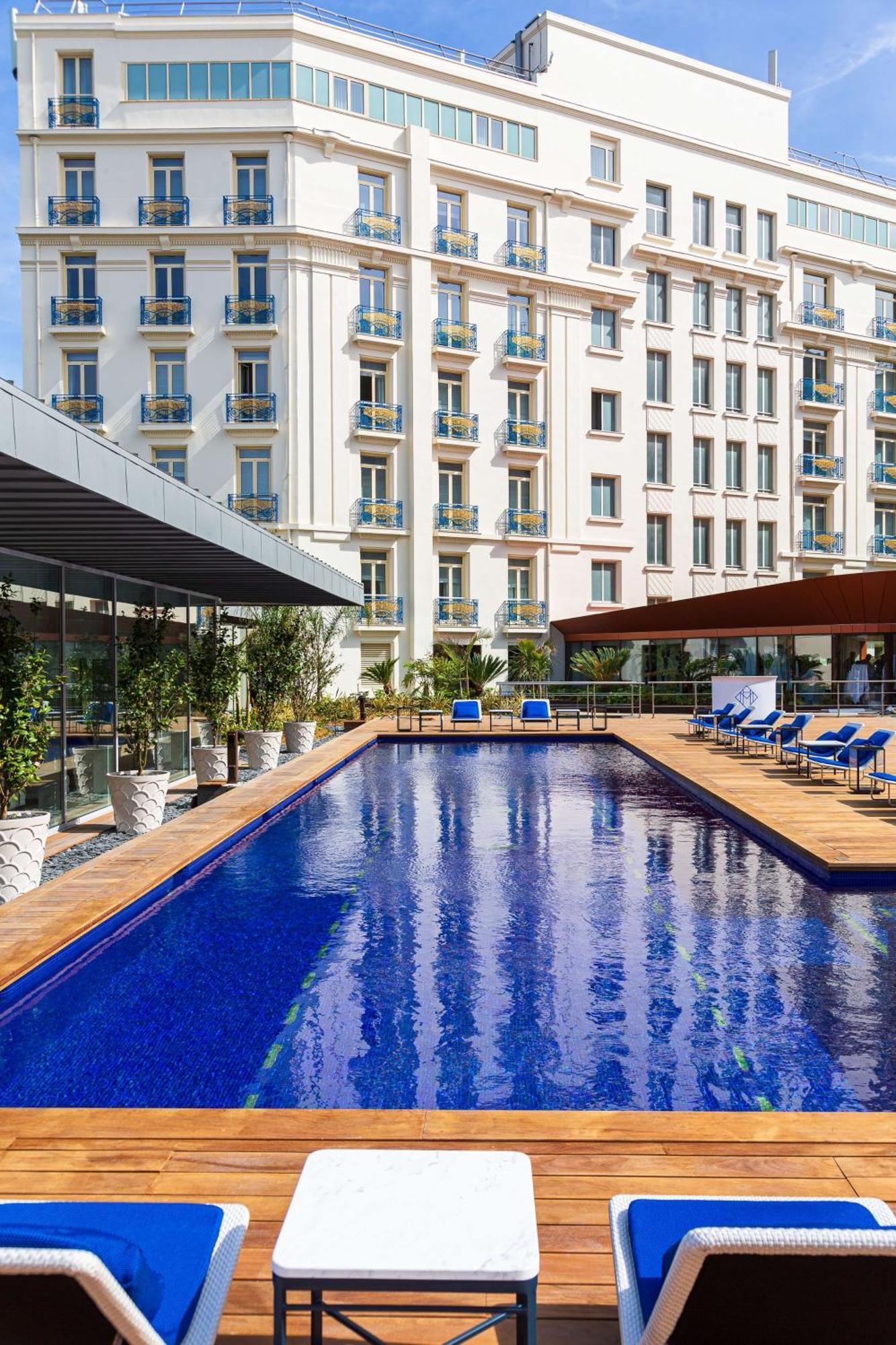 فندق مارتينيز في ذا أنبوند كولكشن باي حياة كان المظهر الخارجي الصورة The pool at the hotel